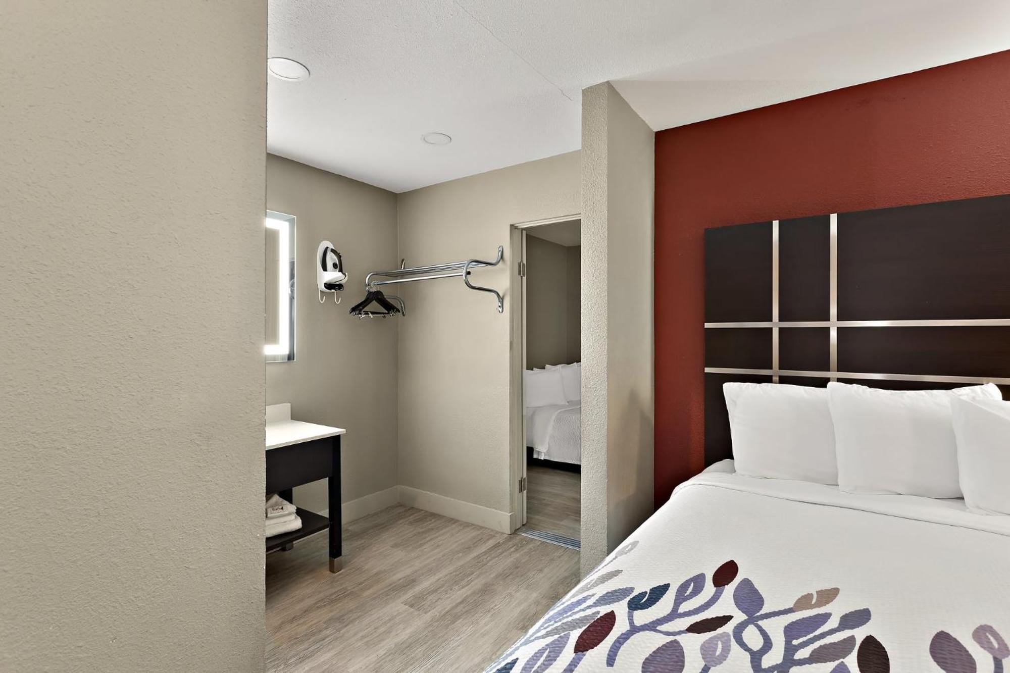 Red Roof Inn Redding Extérieur photo
