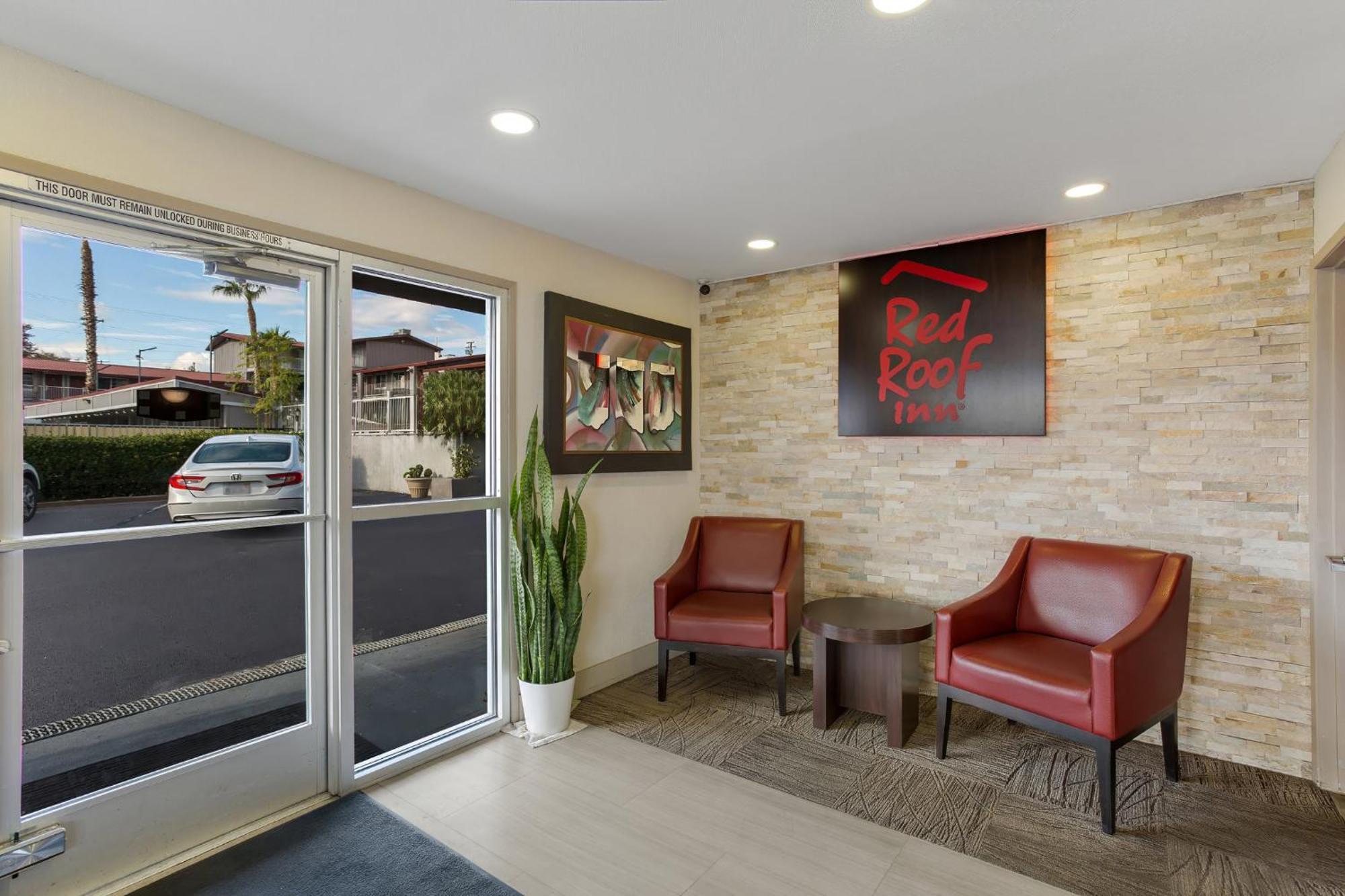 Red Roof Inn Redding Extérieur photo